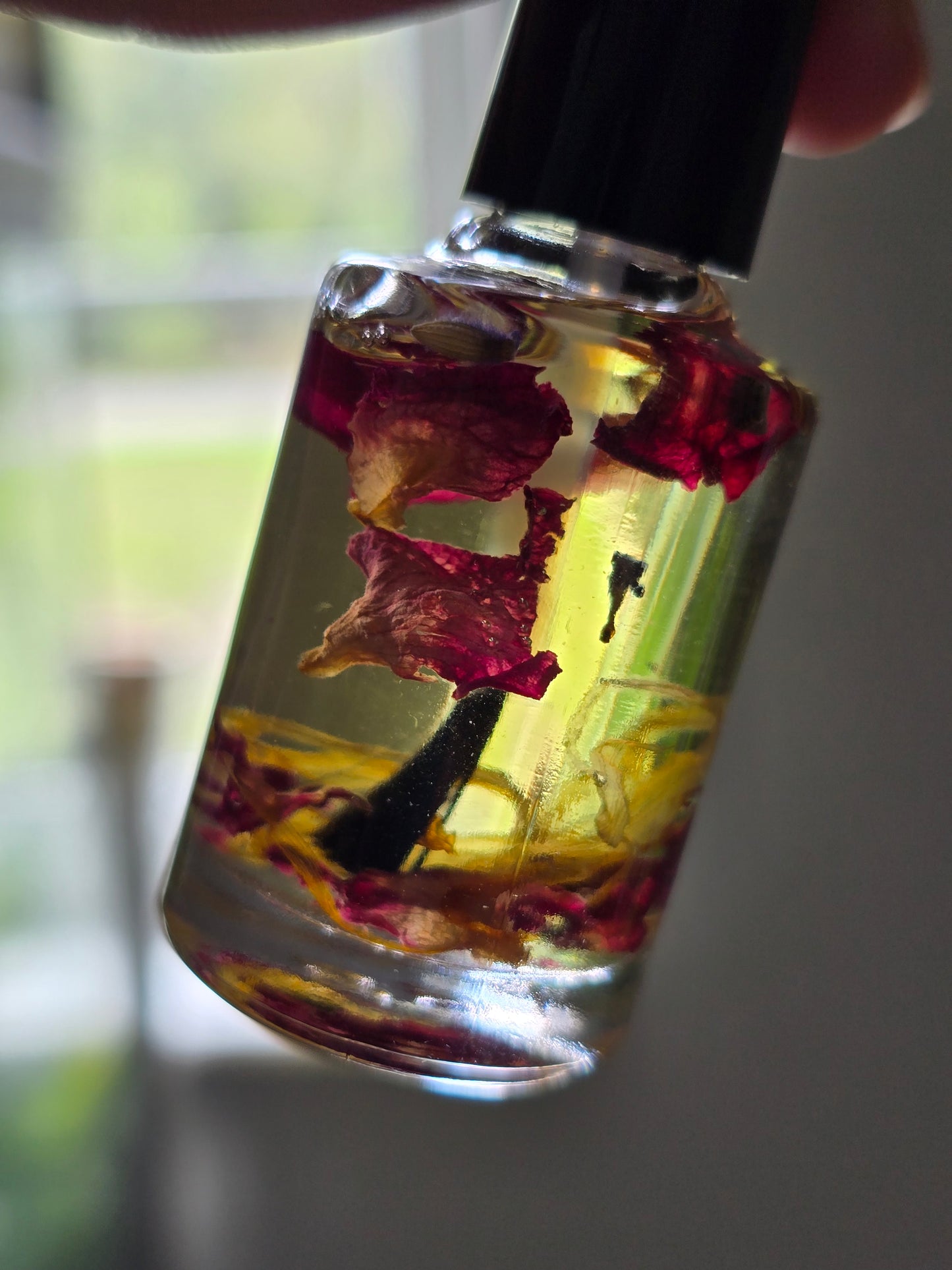 The Garden Cuticle Oil Bottle