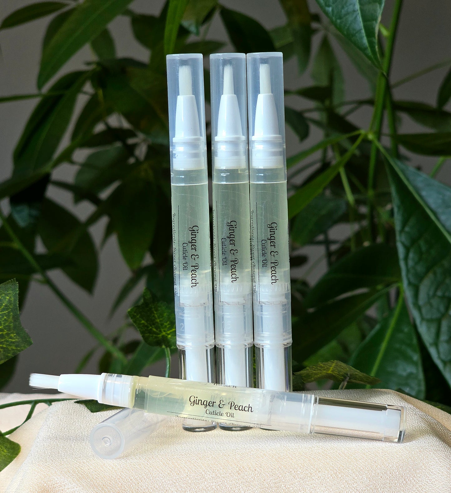 Ginger & Peach Cuticle Oil