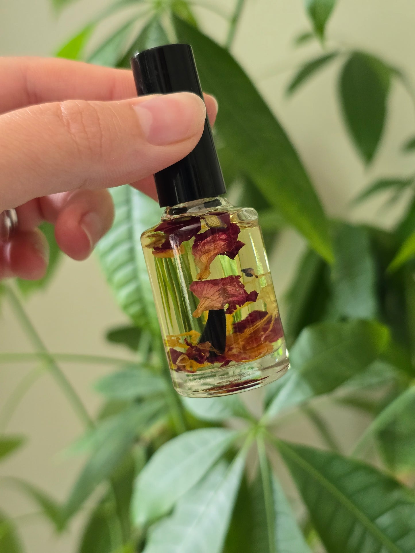The Garden Cuticle Oil Bottle